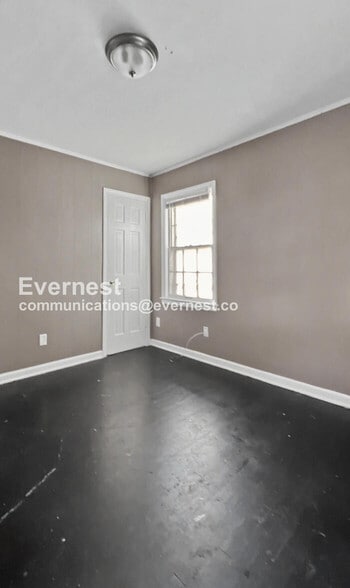 Building Photo - 7316 The Paseo