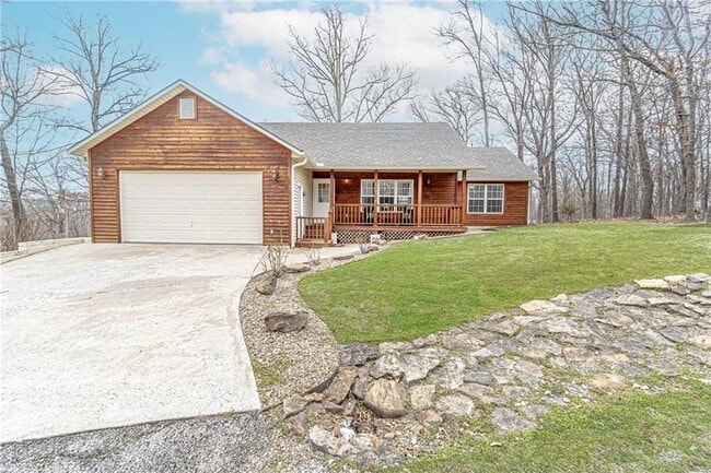 Primary Photo - 1 Preston Ln