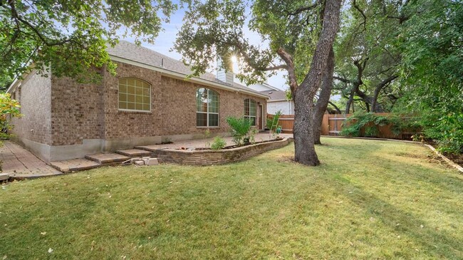 Building Photo - 7808 Alophia Dr