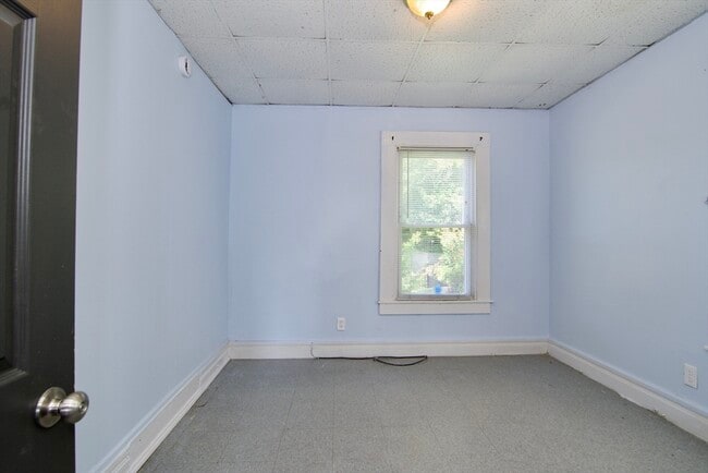 Building Photo - 425 Taylor St
