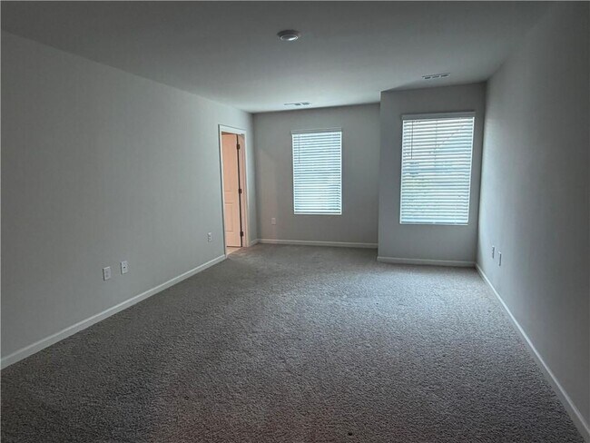 Building Photo - 3101 Greyton Dr
