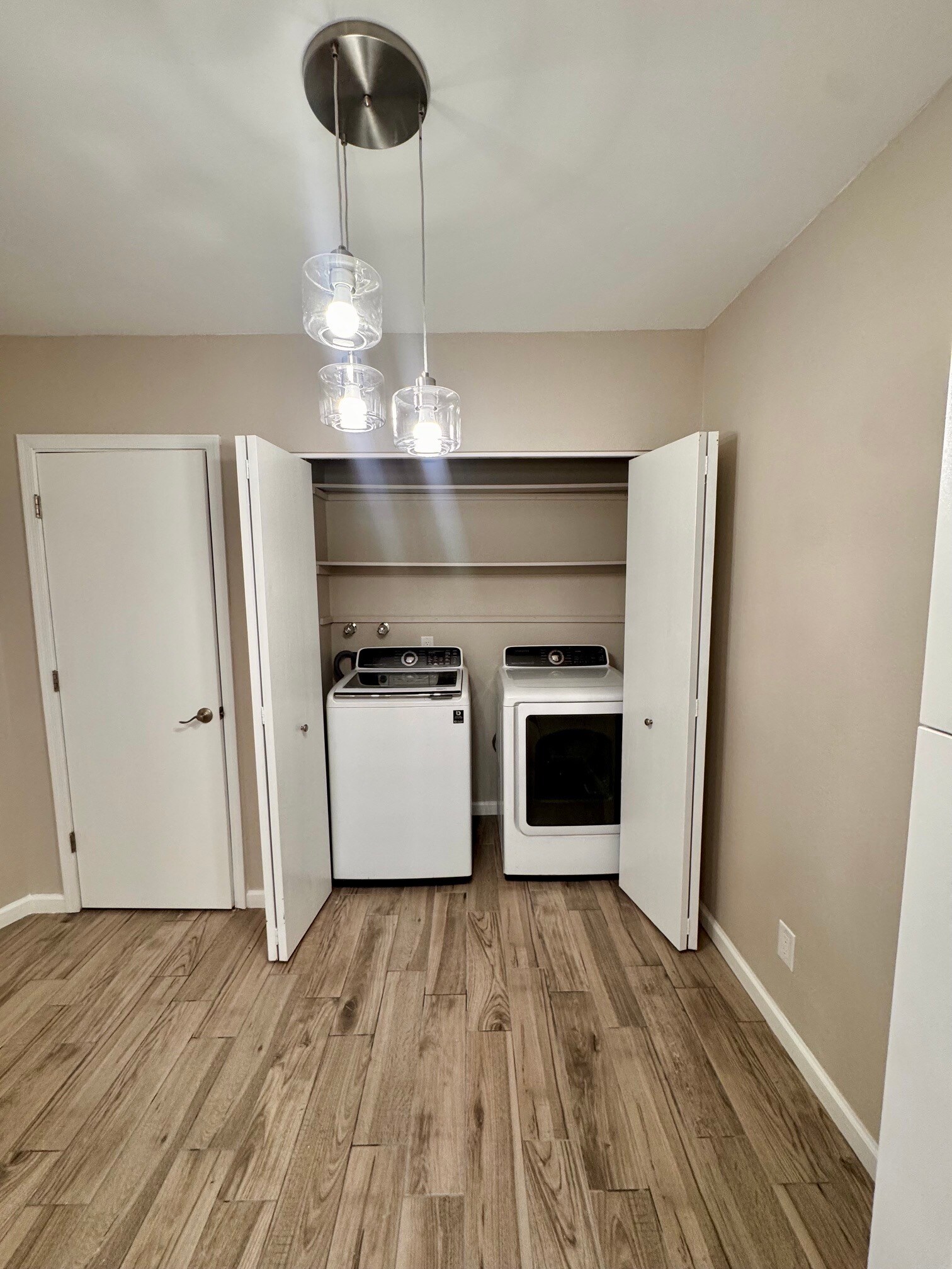 Laundry - 4172 N Western Winds Dr