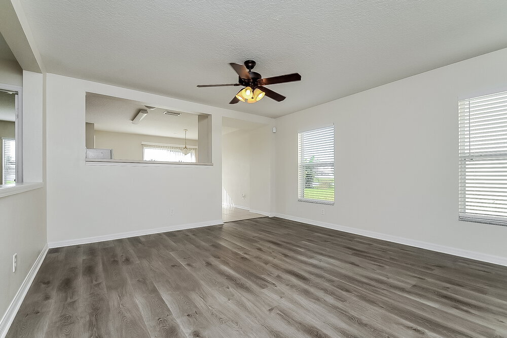 Building Photo - 11019 Golden Silence Dr