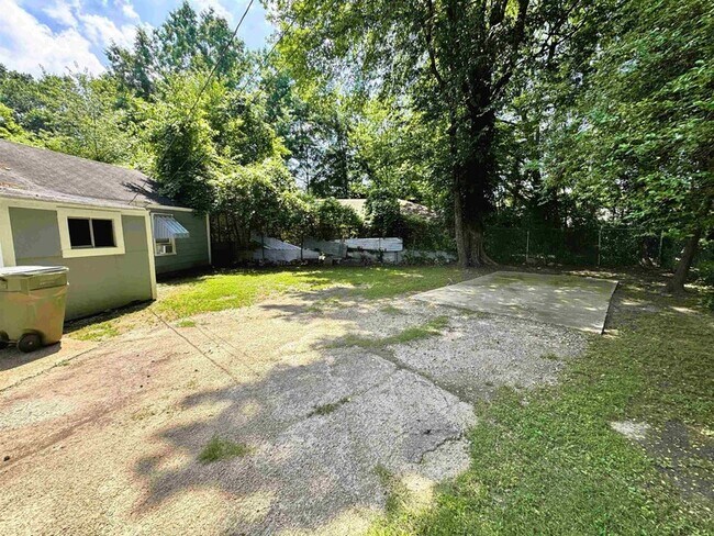 Building Photo - 4374 Deborah Ave