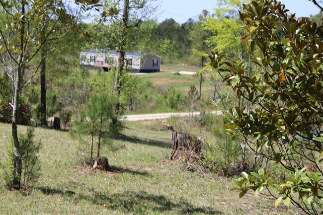 Building Photo - 818 W Grantville Rd