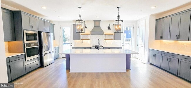 Building Photo - 1726 Blacksmith Wy