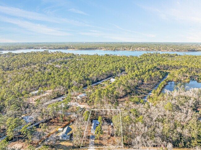 Building Photo - 111 E Bayou Forest Dr