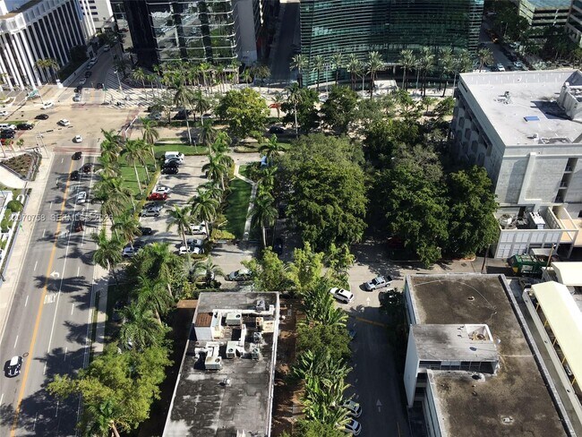 Building Photo - 1300 S Miami Ave