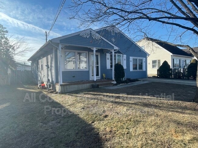 Building Photo - 3138 Powhatan Ave