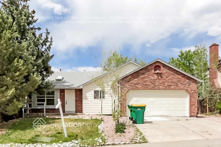 Primary Photo - 19471 E Navarro Dr