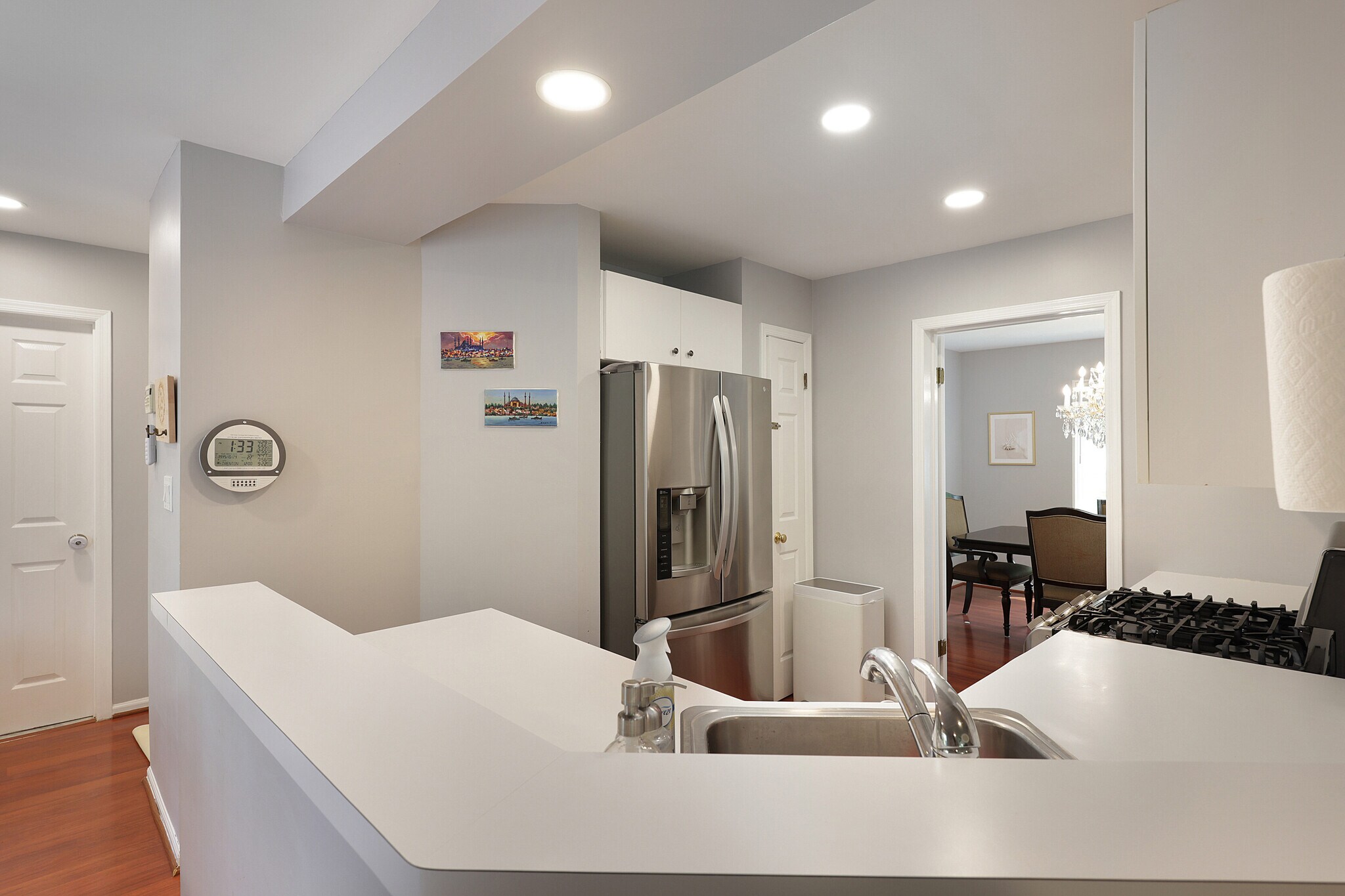 Building Photo - 160 Buttonwood Dr