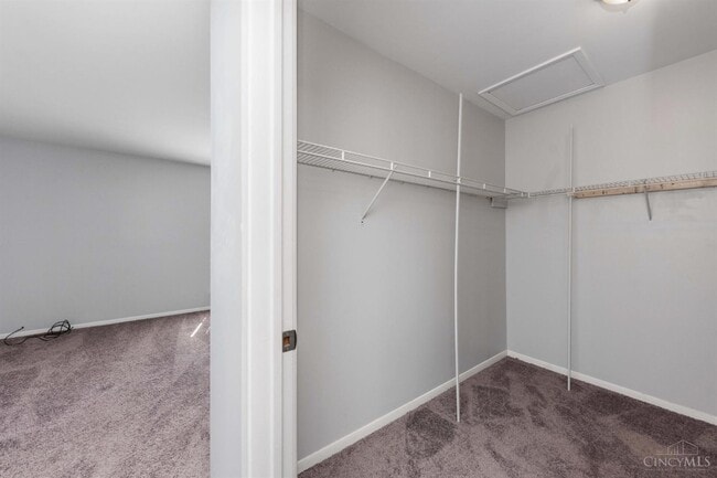 Building Photo - 44 Apple Ln