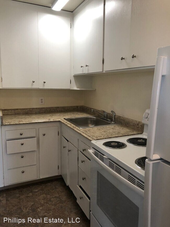 Building Photo - 5108 S Dawson St