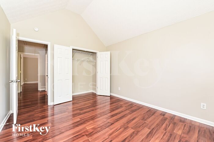 Building Photo - 25 Spring Lake Terrace
