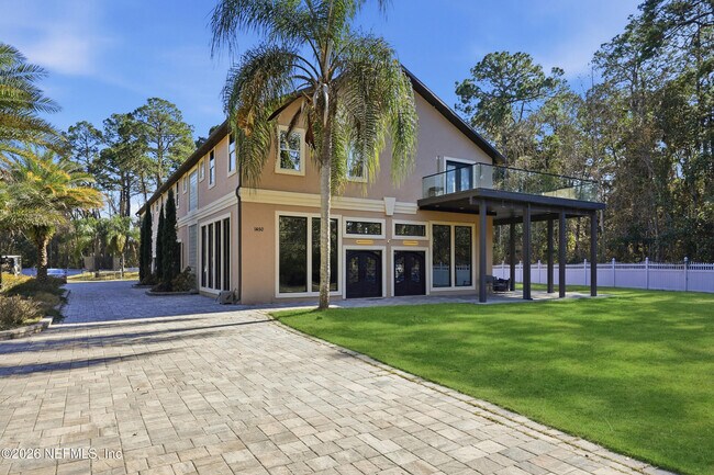 Building Photo - 1450 Wentworth Ave
