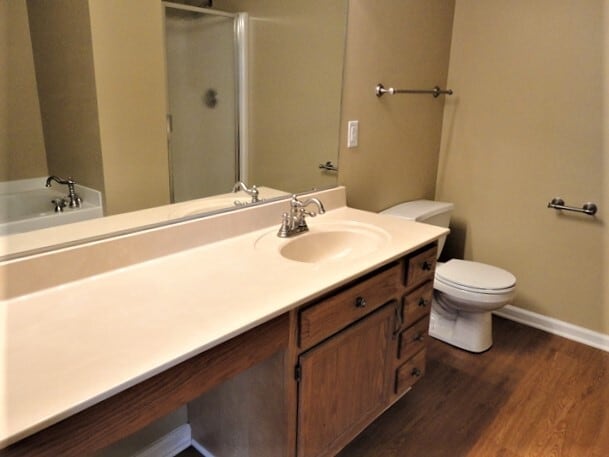 Building Photo - 9909 Olde Park Dr