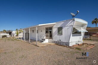 Building Photo - 2Bed/1Bath Mobile Home In Mesa! JOIN THE W...