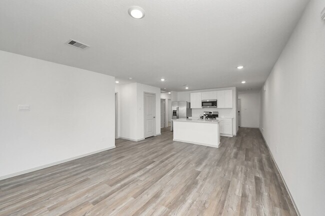 Building Photo - 1027 Bluegill Ln