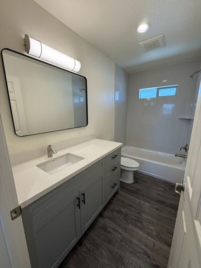 Building Photo - Free Month of Rent for Move in before Dec 1st - Brand New 2 Bedroom Apartment in Guadalupe