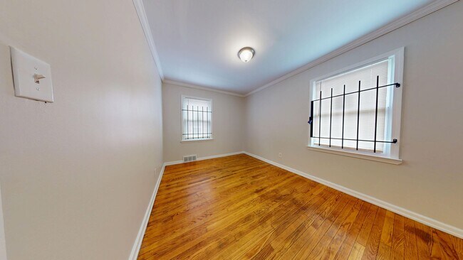 Building Photo - 11728 Minden Ave