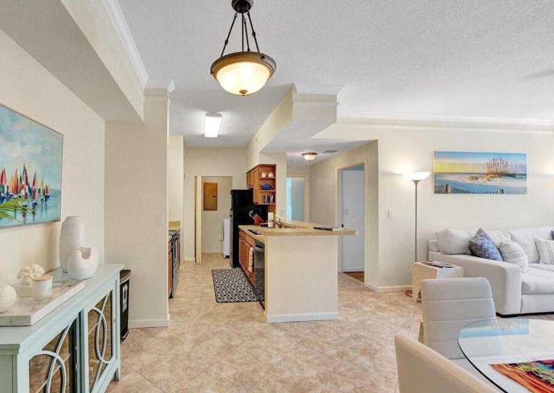 Building Photo - 9857 Baywinds Blvd