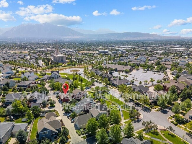 Building Photo - 4172 W Lakebridge Drive