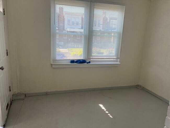 Building Photo - 6715 Cornelius St