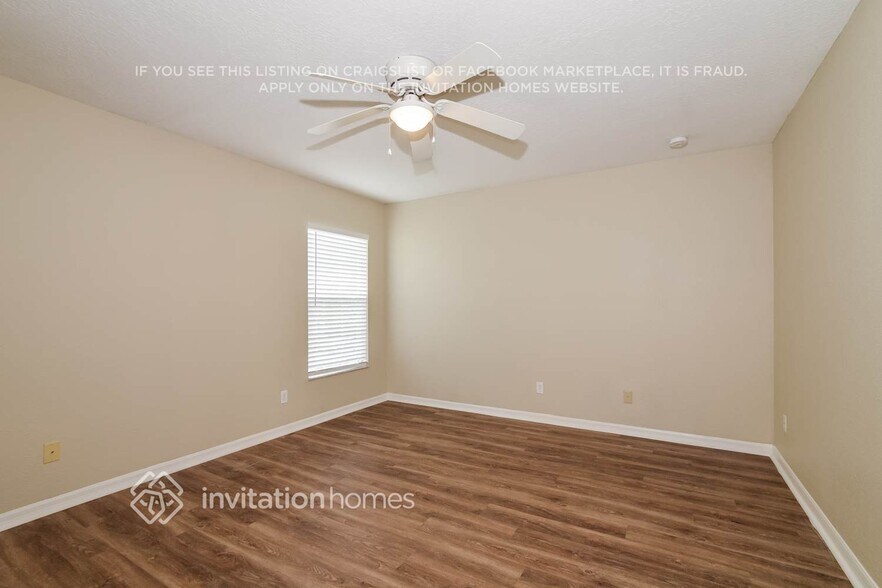 Building Photo - 1342 Bella Coola Dr