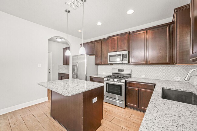 Building Photo - 13154 Beals Cir
