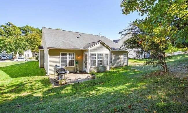 Building Photo - 3339 Cherrybrook Dr