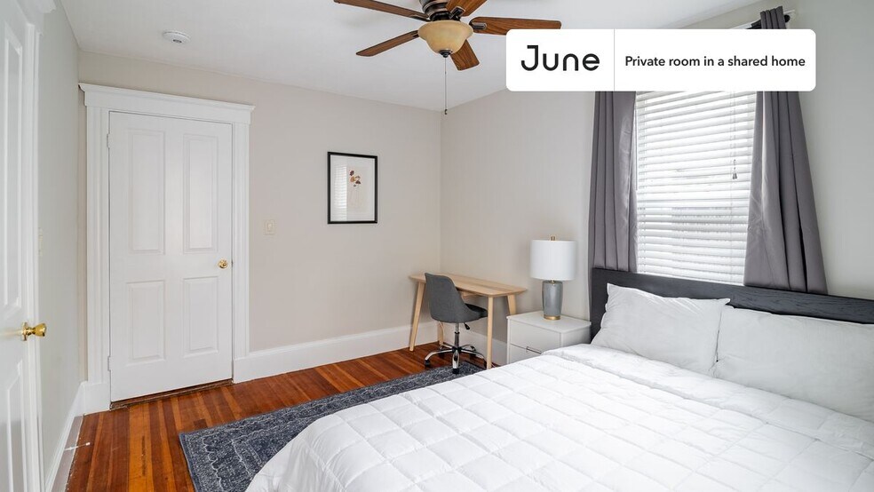 Building Photo - Room in Shared 3 bed/1 bath home