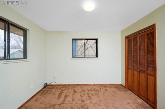 Building Photo - 1840 Del Rosa Ct