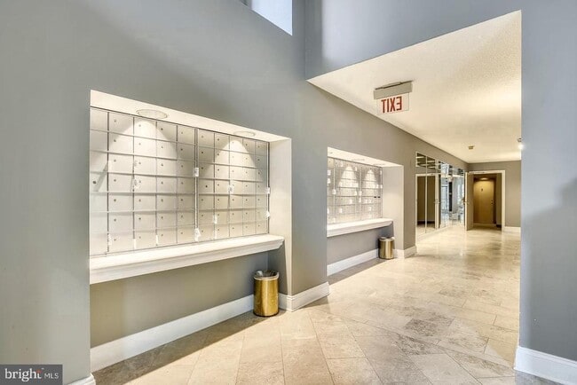 Building Photo - 2111 Wisconsin Ave NW