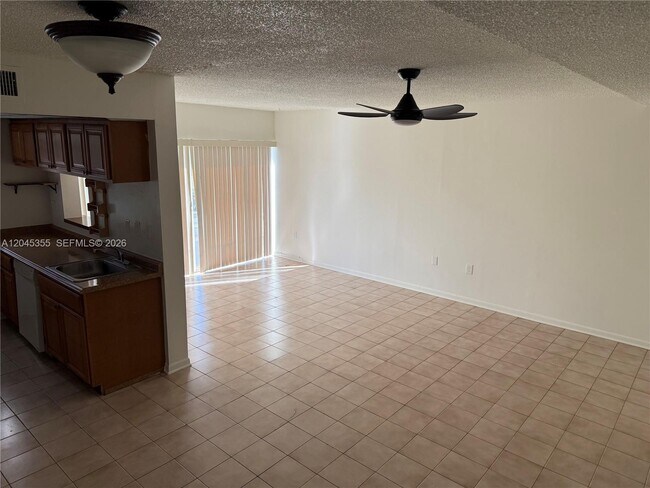 Building Photo - 9390 W Flagler St