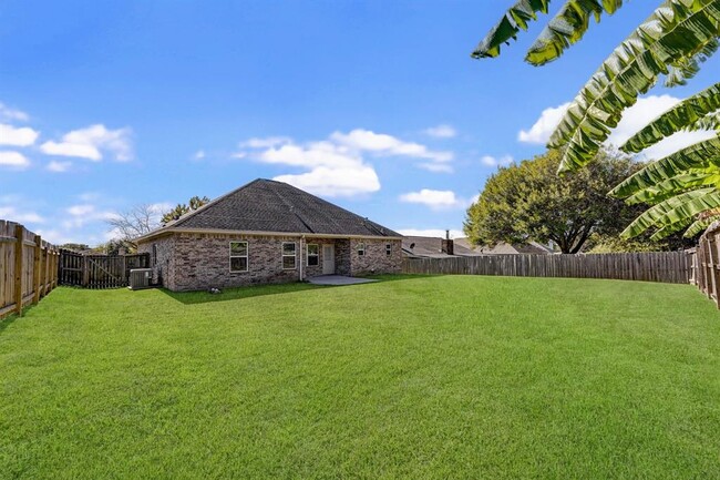 Building Photo - 12738 Lake Conroe Hills Dr