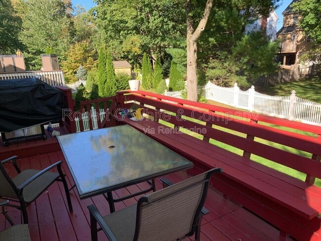 Building Photo - 1232 Trout Brook Dr