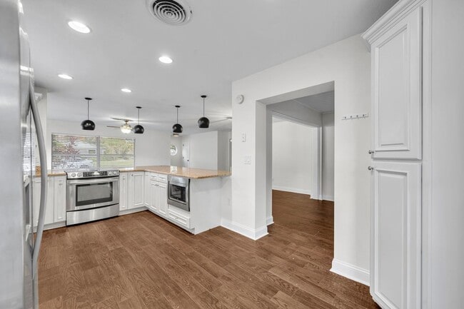 Building Photo - Winter Park Charmer