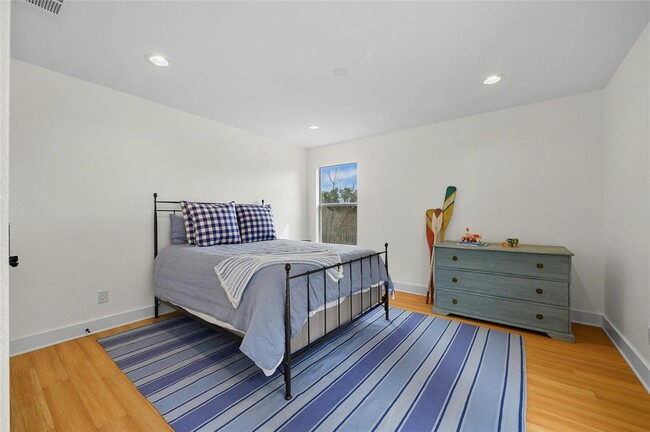 Building Photo - 610 Cutty Trail