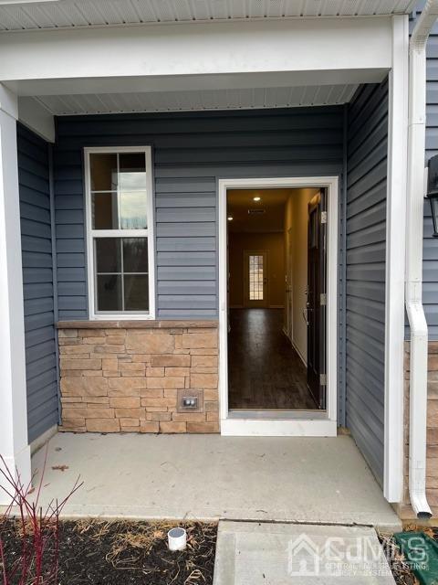 Building Photo - 88 Peregrine Way