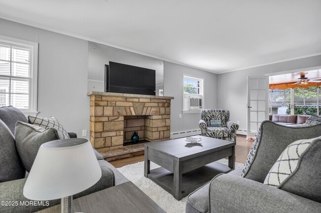 Building Photo - 208 Trenton Blvd