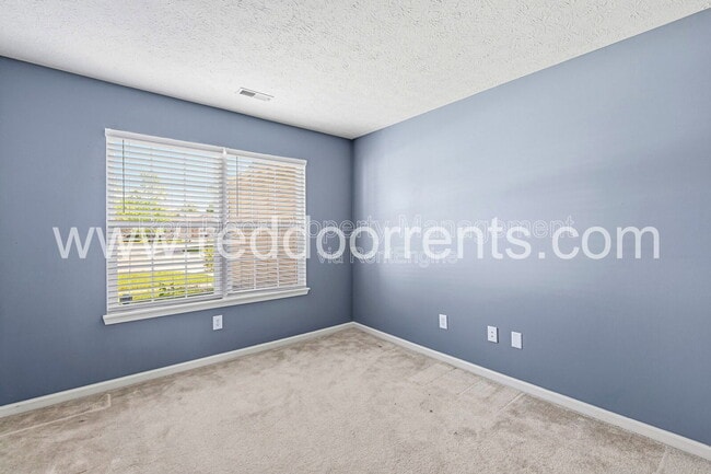 Building Photo - 7217 Burlat Ln