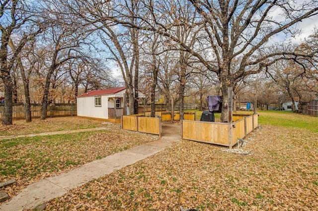 Building Photo - 1809 Whispering Oaks St