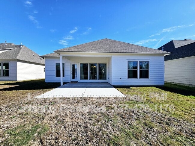 Building Photo - 30195 Sanctuary Blvd