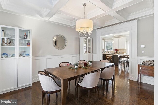 Building Photo - 259 Mt Lucas Rd