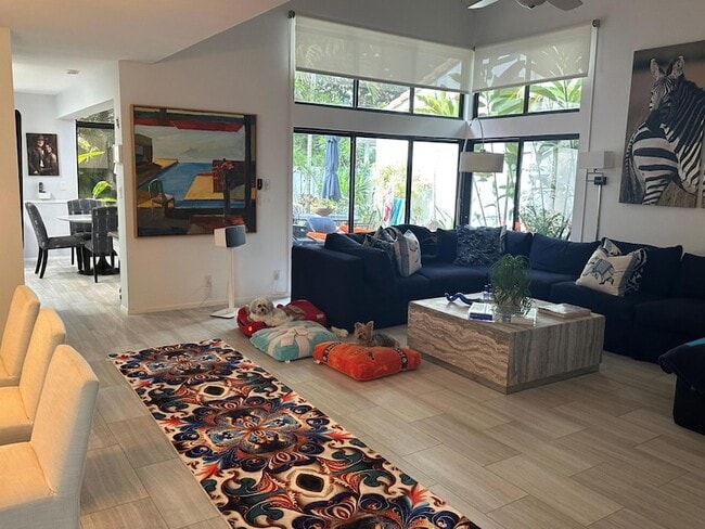 Building Photo - 7362 Woodmont Ct