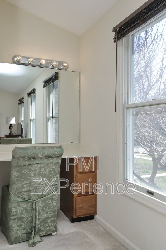 Building Photo - 12740 Wedgedale Ct