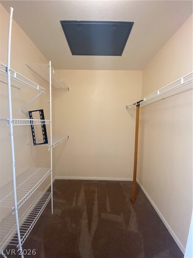 Building Photo - 3152 Tarpon
