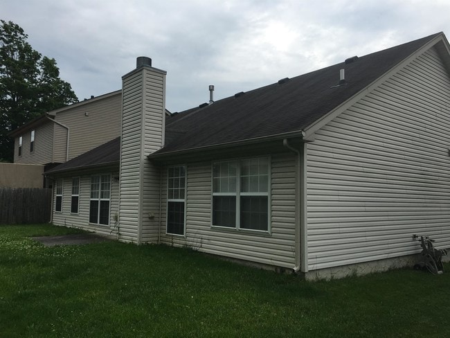 Building Photo - 9041 Black Powder Ln