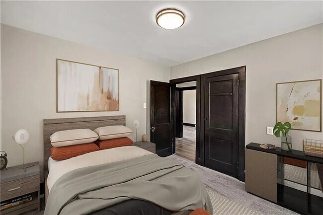 Building Photo - 61 Mainsgate St