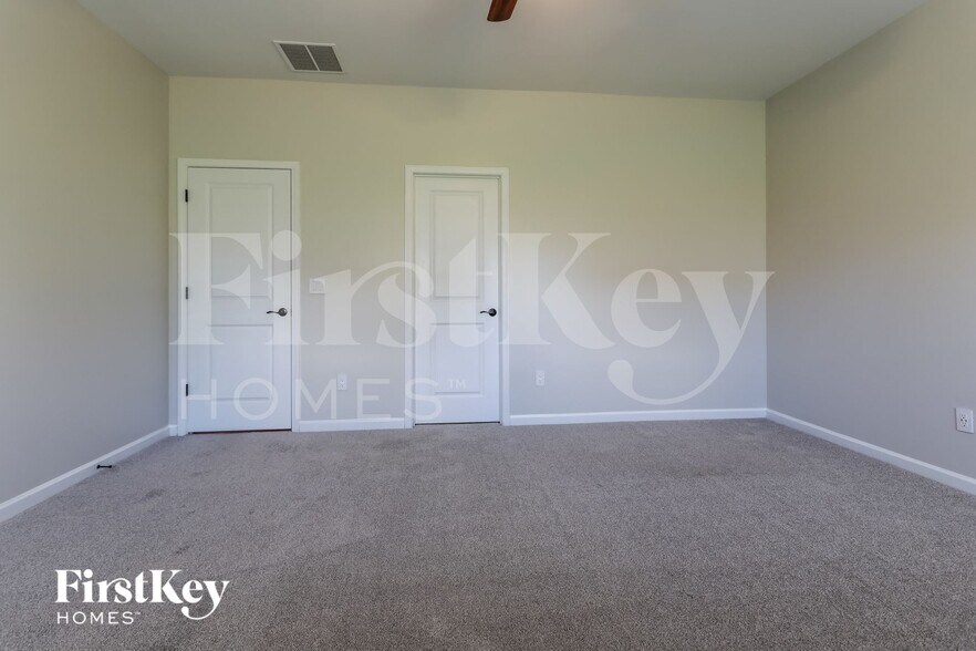 Building Photo - 4518 Abbey Ln